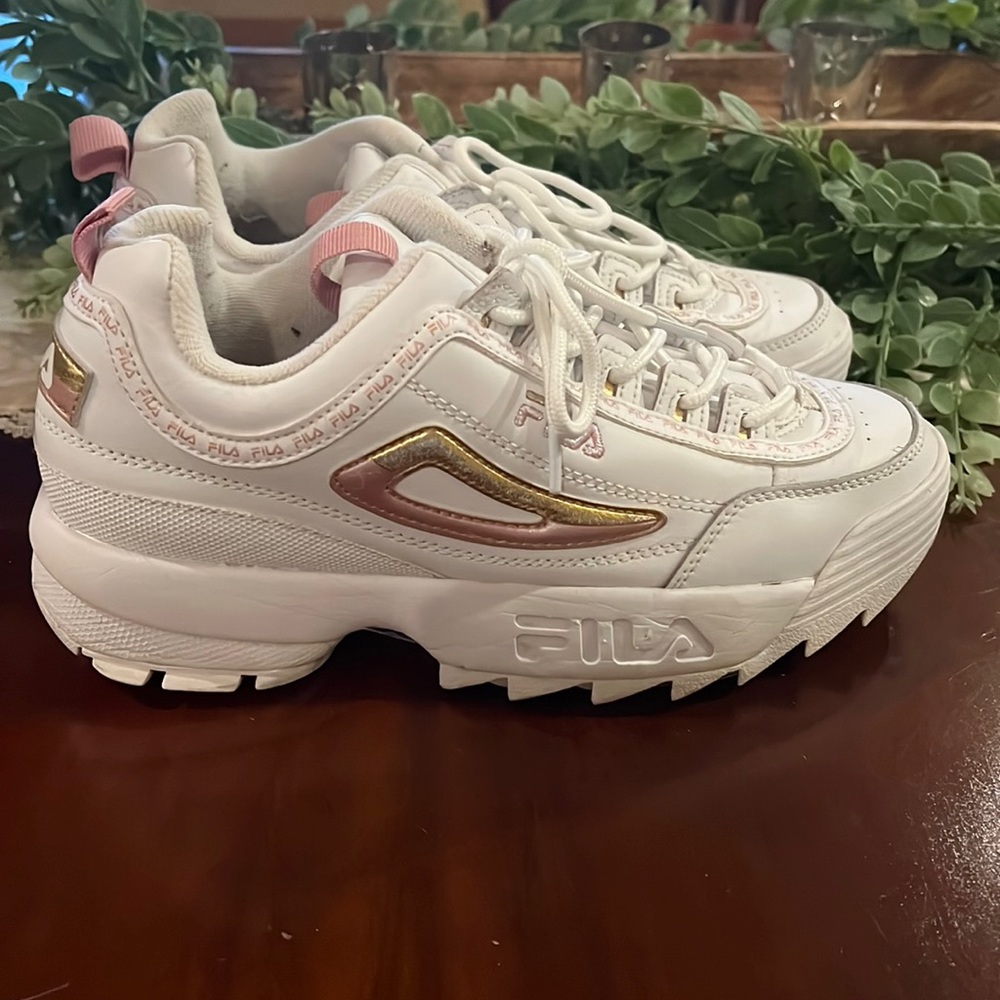 FILA